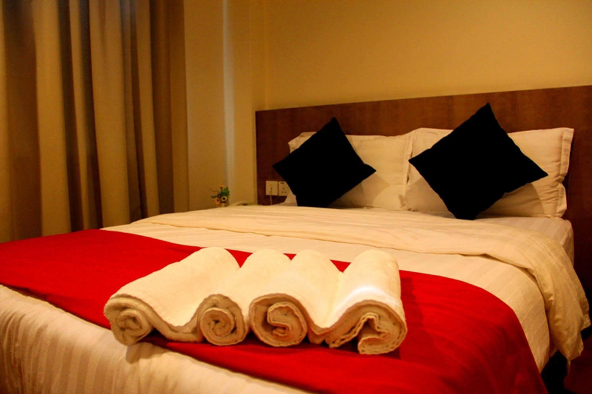 906 Hotel Melaka Raya Buitenkant foto
